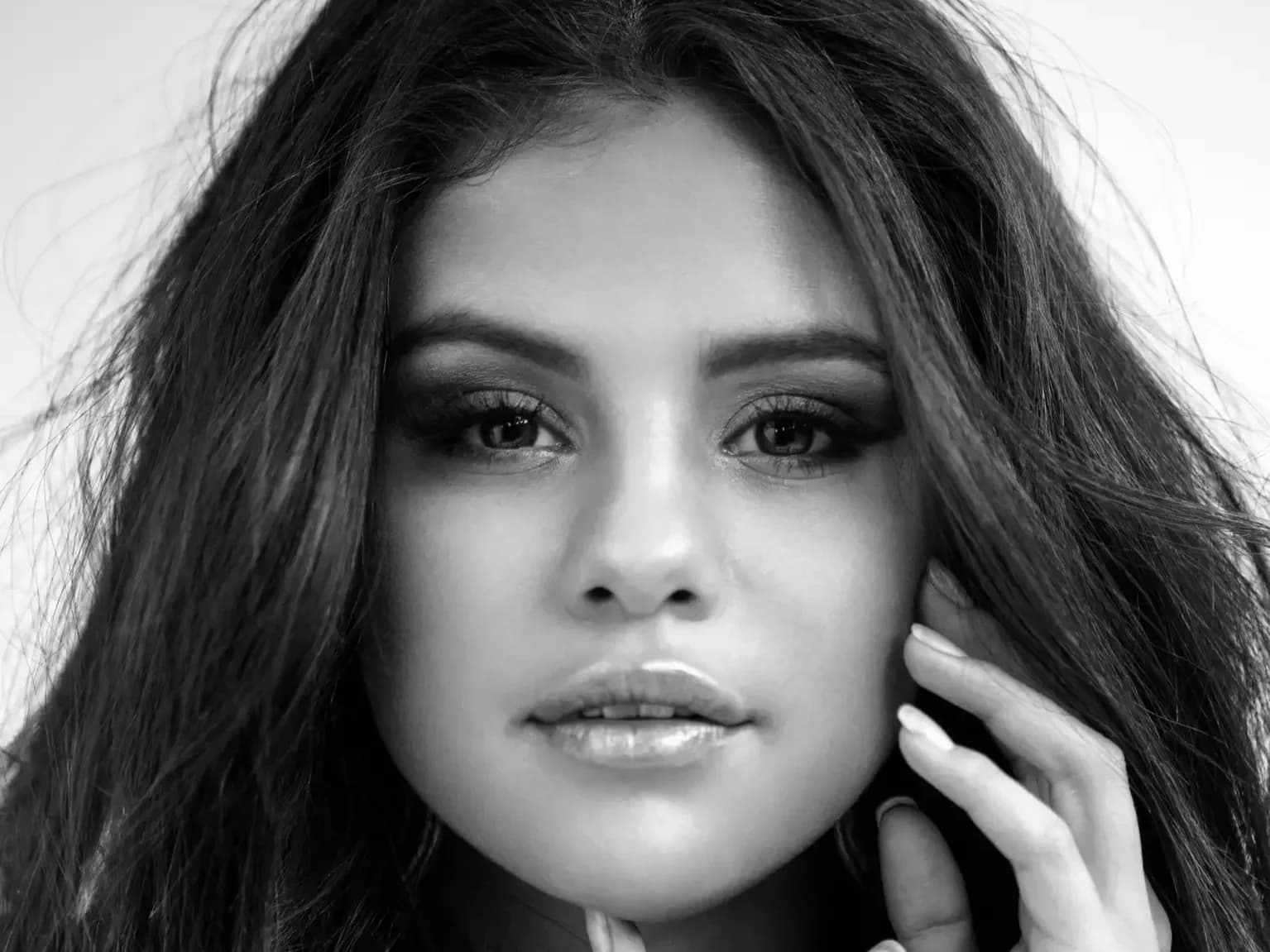 Close up black and whitye image of Enneagram type 6 personality Selena Gomez